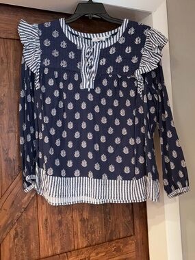 Vineyard Vines Navy White Printed Ruffle Shoulder Blouse